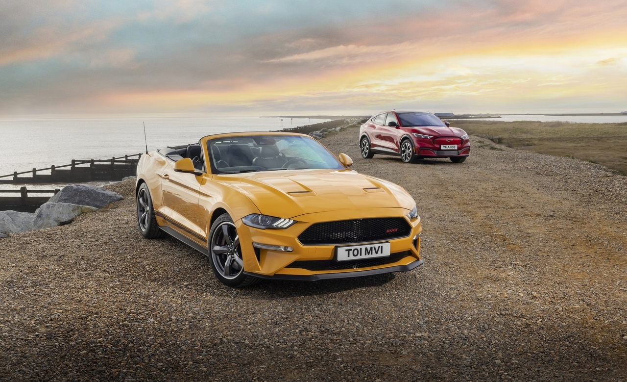 Ford Mustang California Special - Foto