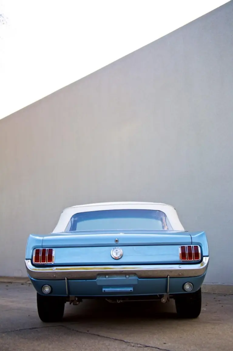 Ford Mustang classic by Revology Cars - 13