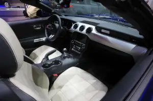 Ford Mustang e Ford Mustang Cabrio - Salone di Parigi 2014 - 2