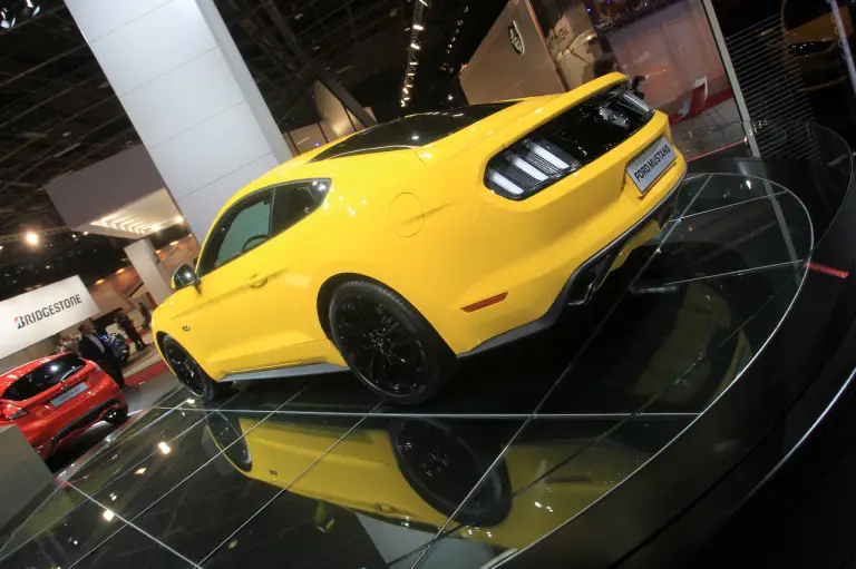 Ford Mustang e Ford Mustang Cabrio - Salone di Parigi 2014 - 5