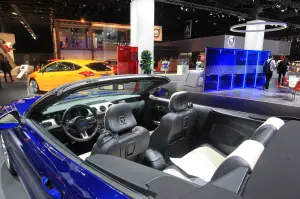 Ford Mustang e Ford Mustang Cabrio - Salone di Parigi 2014 - 9