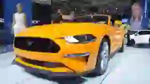 Ford Mustang Facelift Foto Live - Salone di Francoforte 2017 - 1