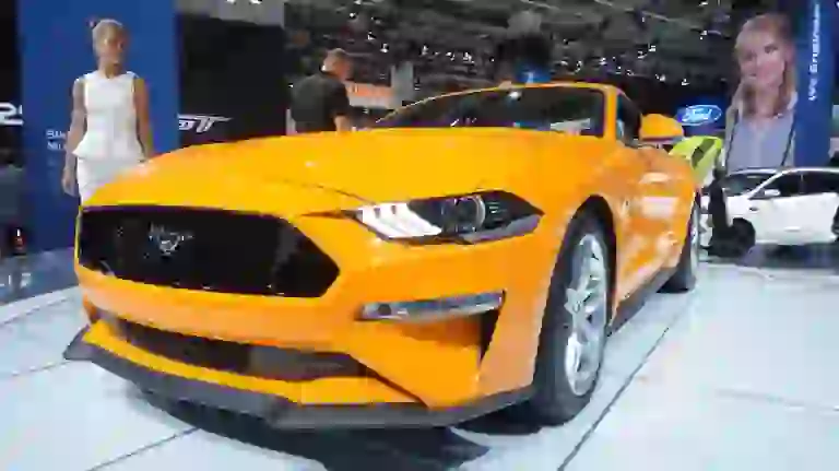 Ford Mustang Facelift Foto Live - Salone di Francoforte 2017 - 1