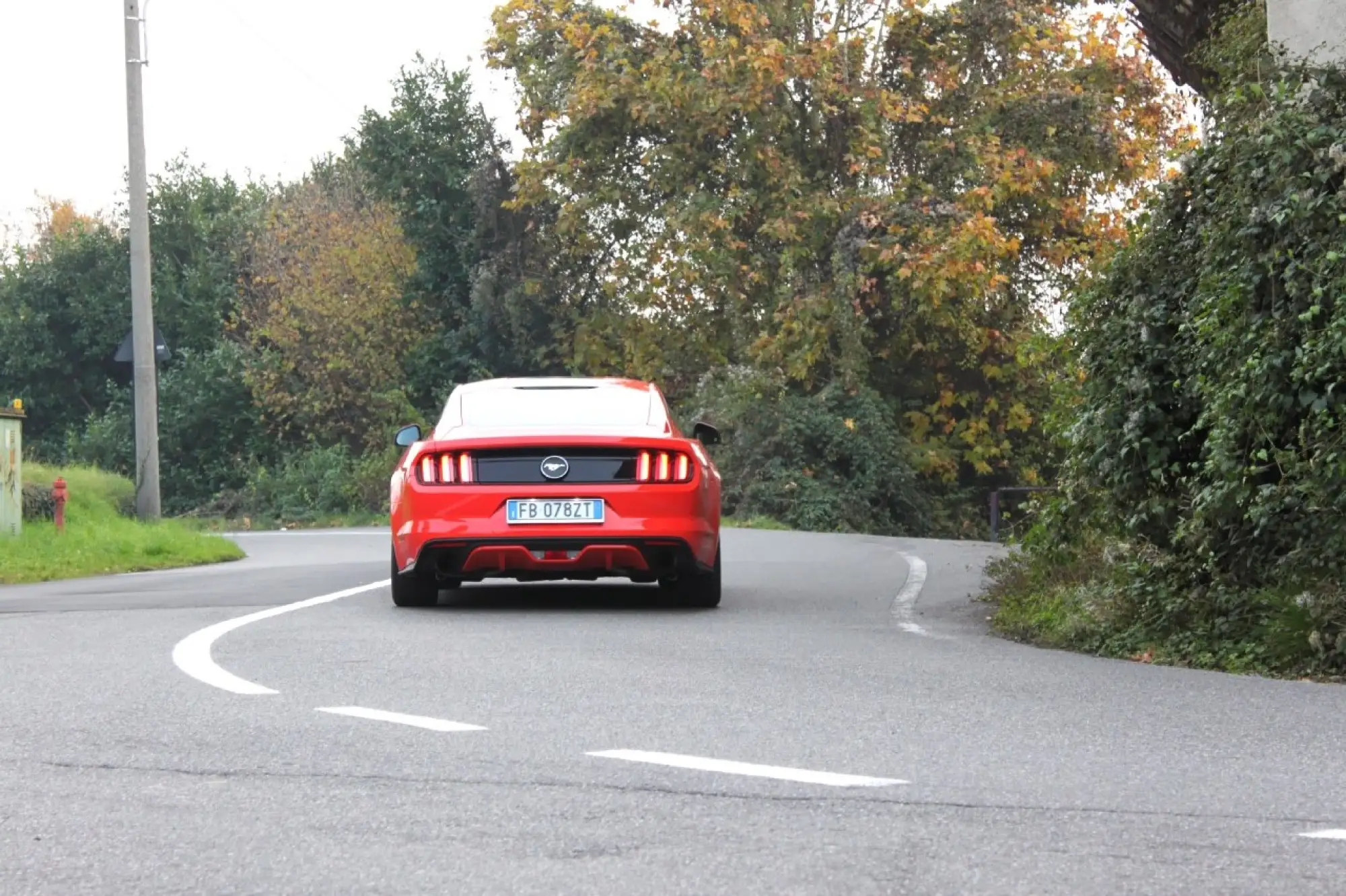 Ford Mustang Fastback Ecoboost - 5