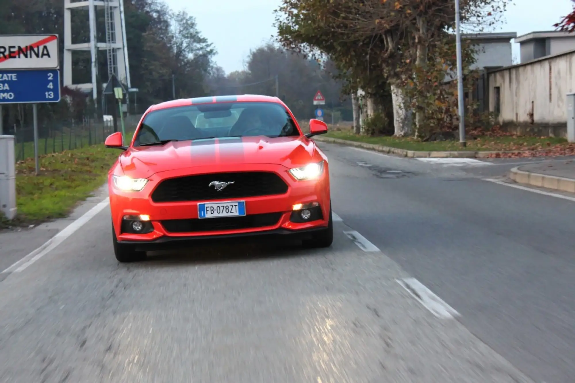 Ford Mustang Fastback Ecoboost - 34