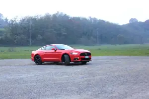 Ford Mustang Fastback Ecoboost - 51