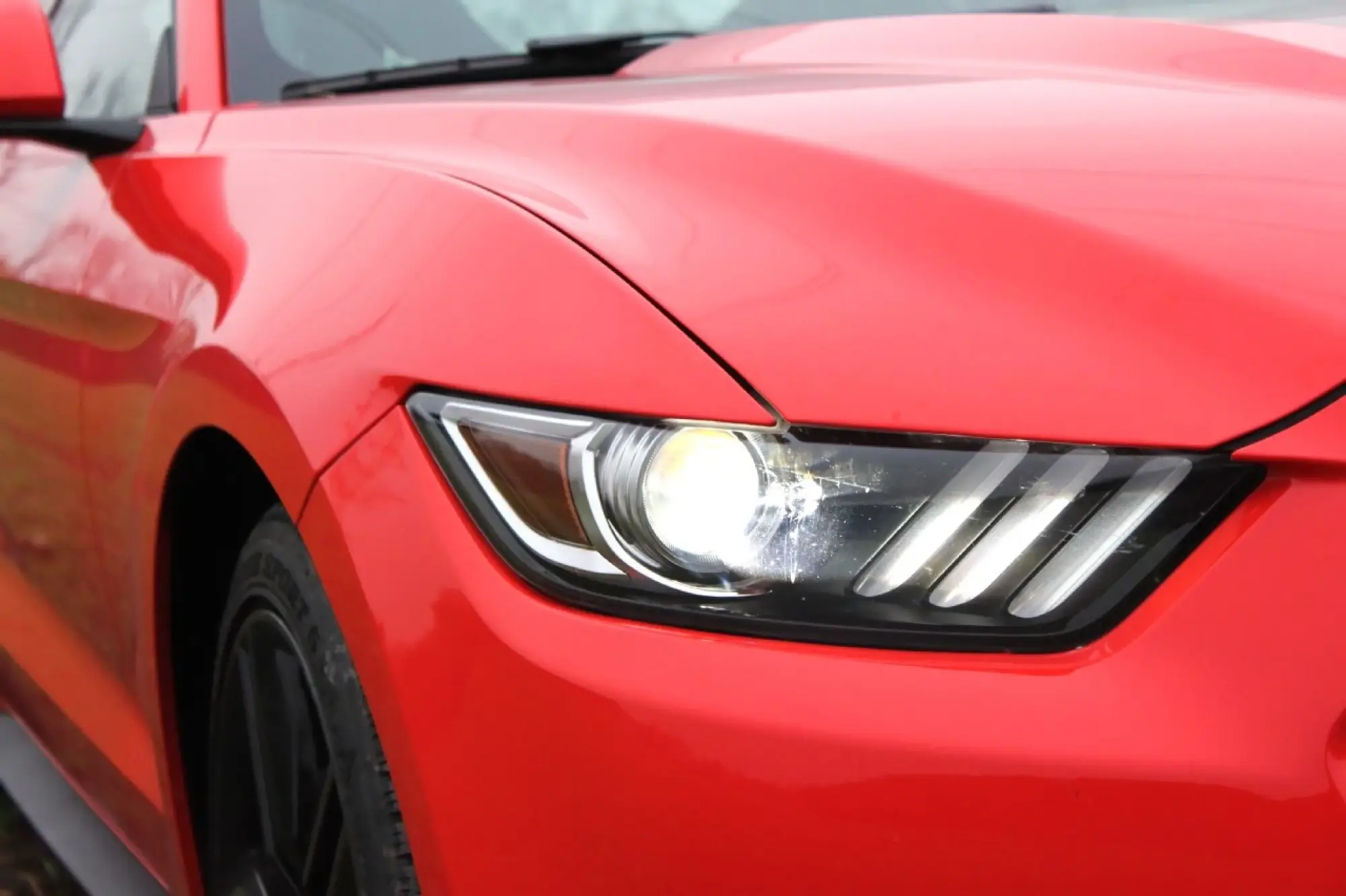 Ford Mustang Fastback Ecoboost - 72