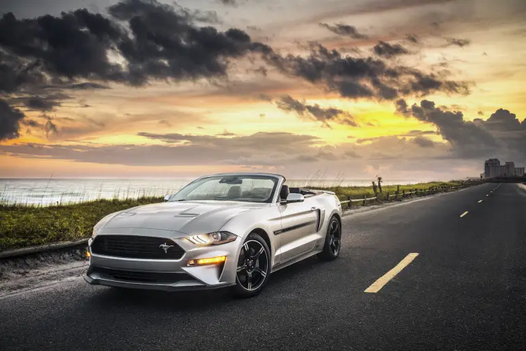 Ford Mustang GT California Special - 2