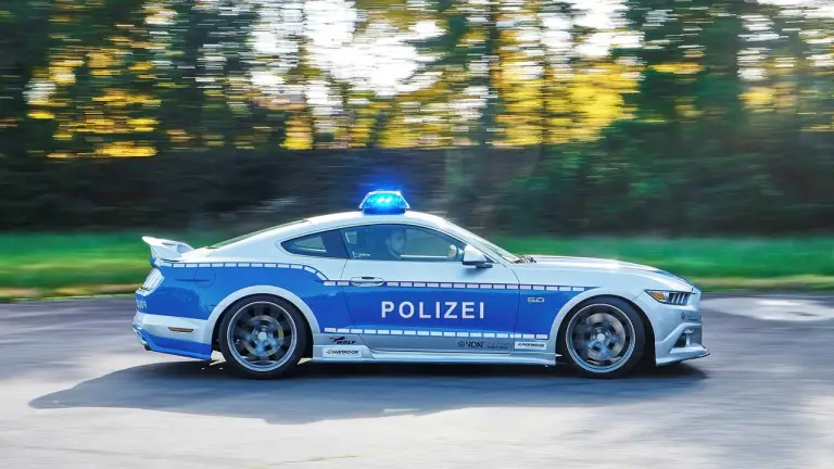 Ford Mustang GT - Polizia tedesca - 8