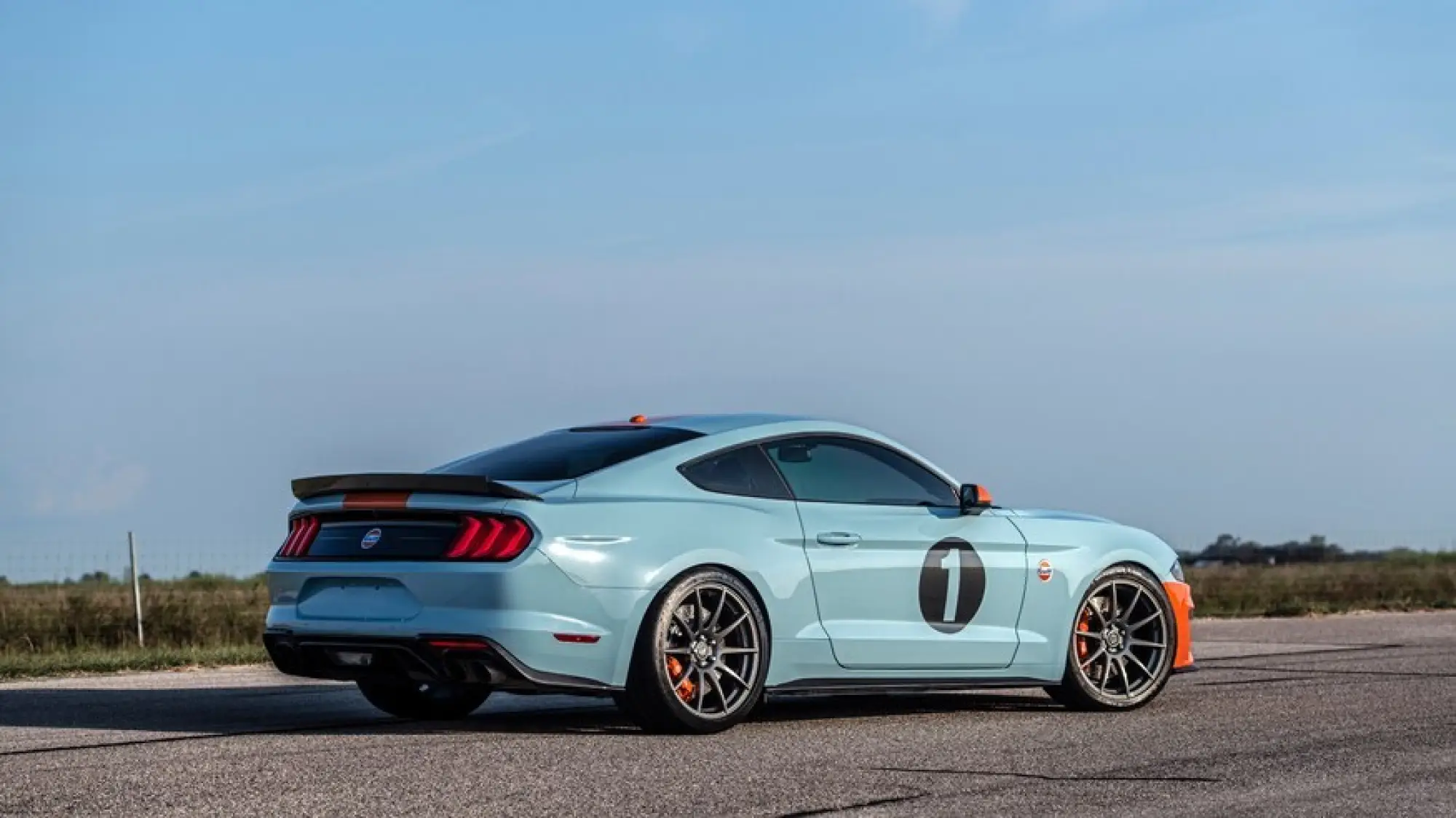 Ford Mustang Gulf Heritage Edition - 13