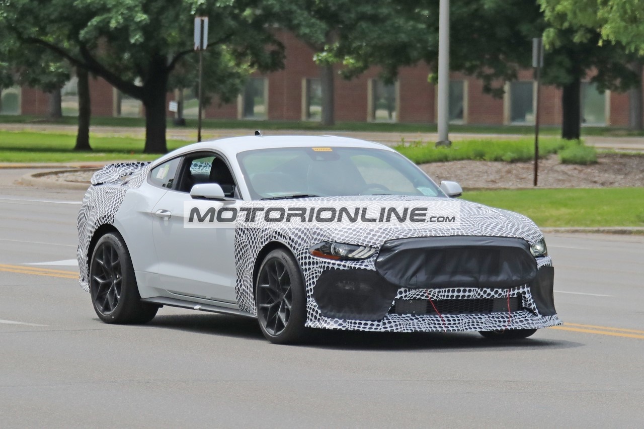 Ford Mustang Mach 1 - Foto spia 5-6-2020