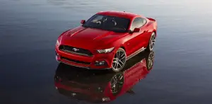 Ford Mustang MY 2014 - 3