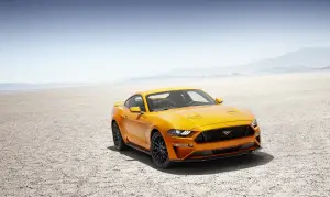 Ford Mustang MY 2018 nuove foto - 17