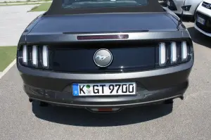 Ford Mustang - Primo Contatto - 10
