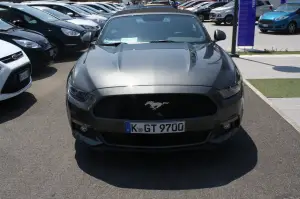 Ford Mustang - Primo Contatto