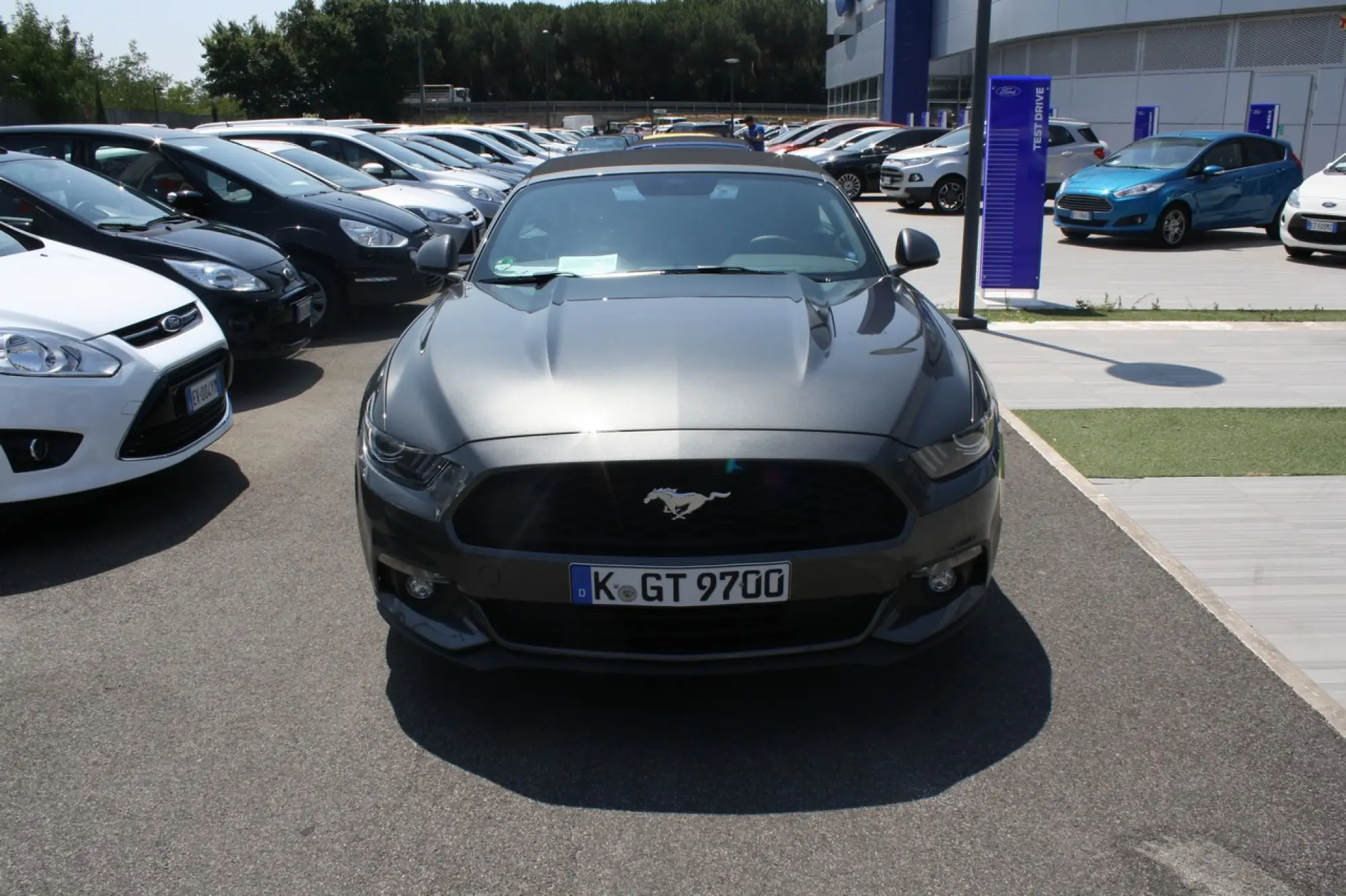 Ford Mustang - Primo Contatto - 2