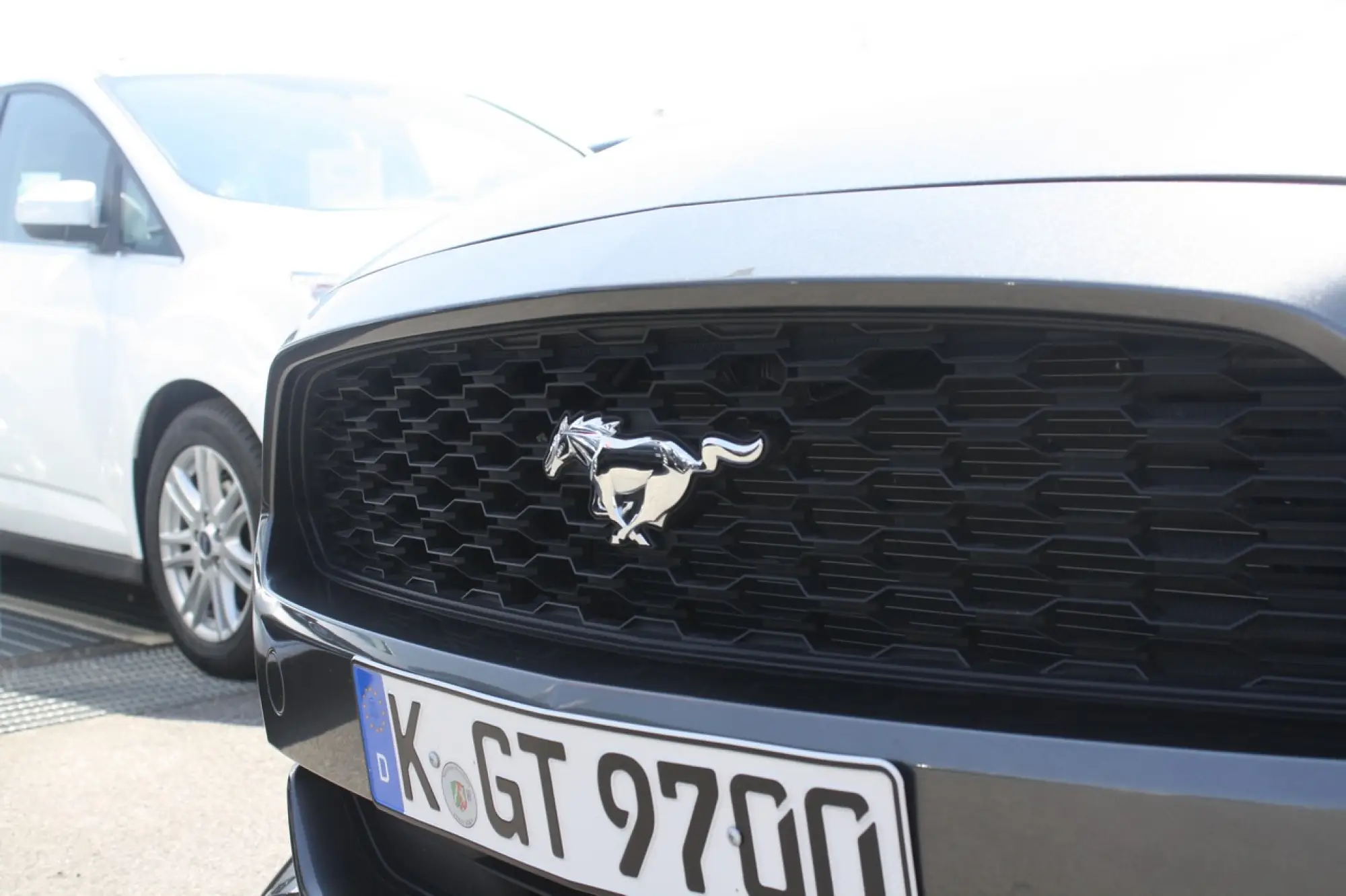 Ford Mustang - Primo Contatto - 4