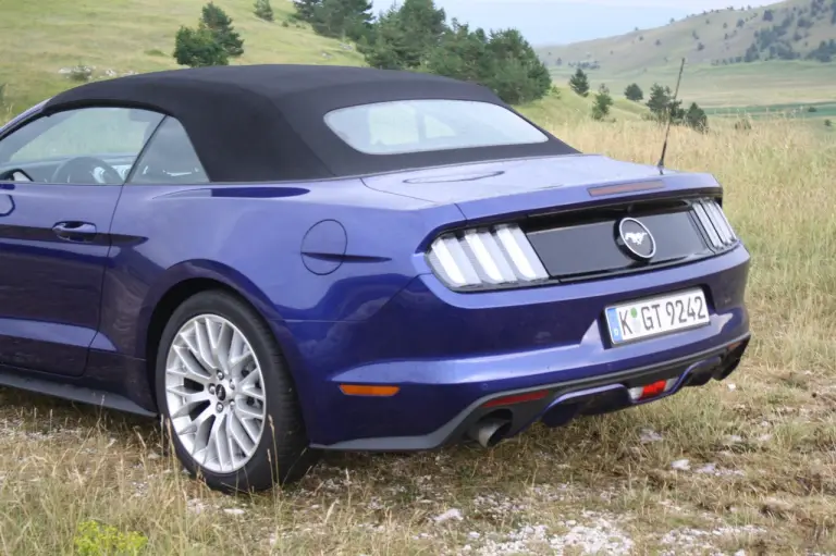 Ford Mustang - Primo Contatto - 78