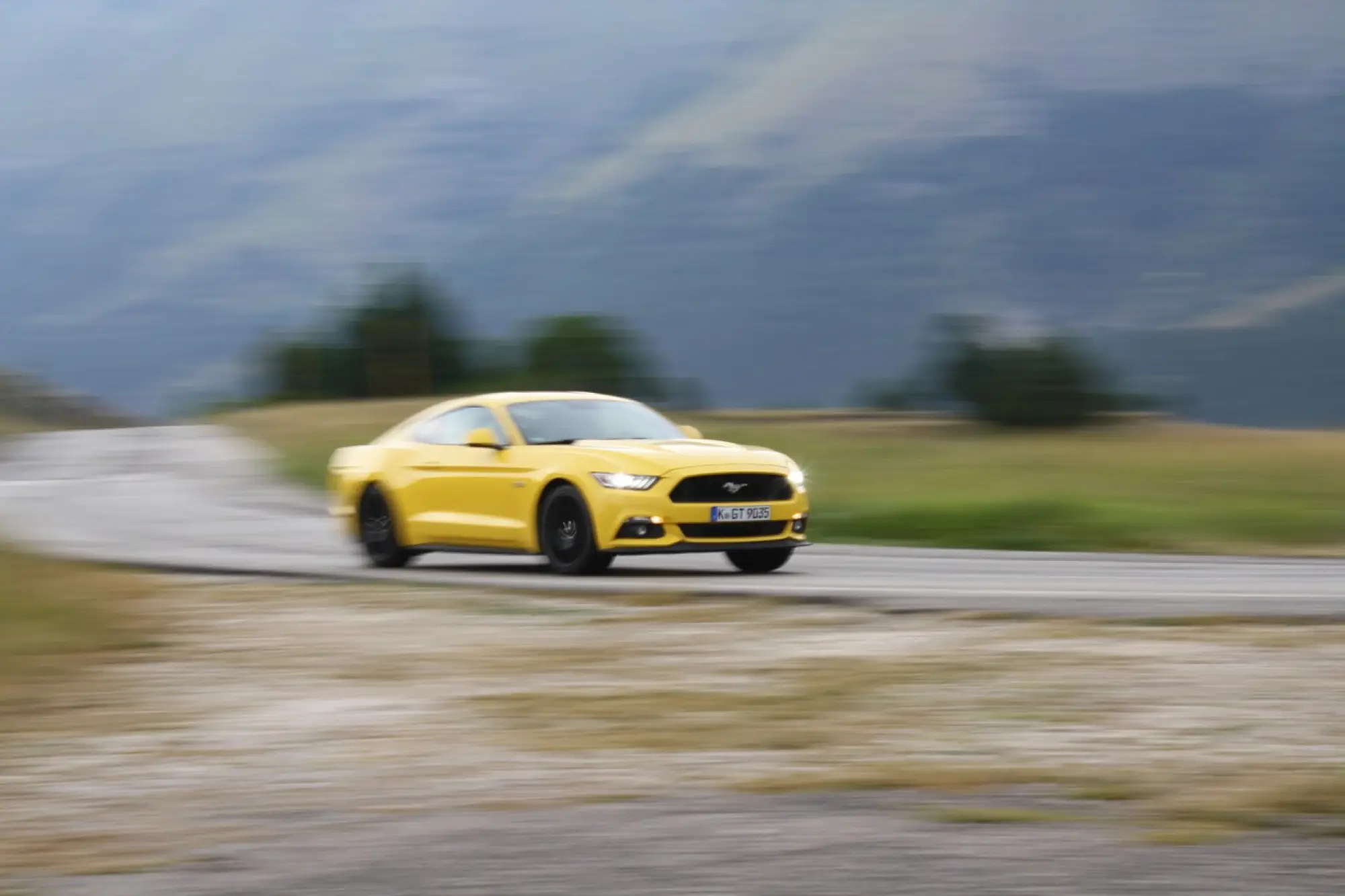 Ford Mustang - Primo Contatto - 95