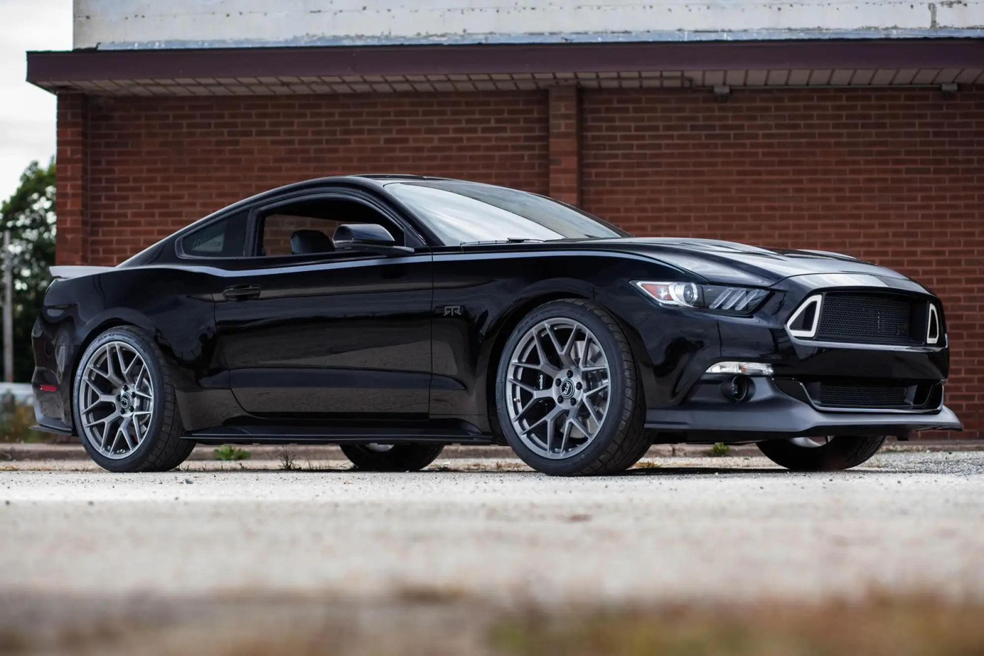 Ford Mustang RTR 2015 - 4