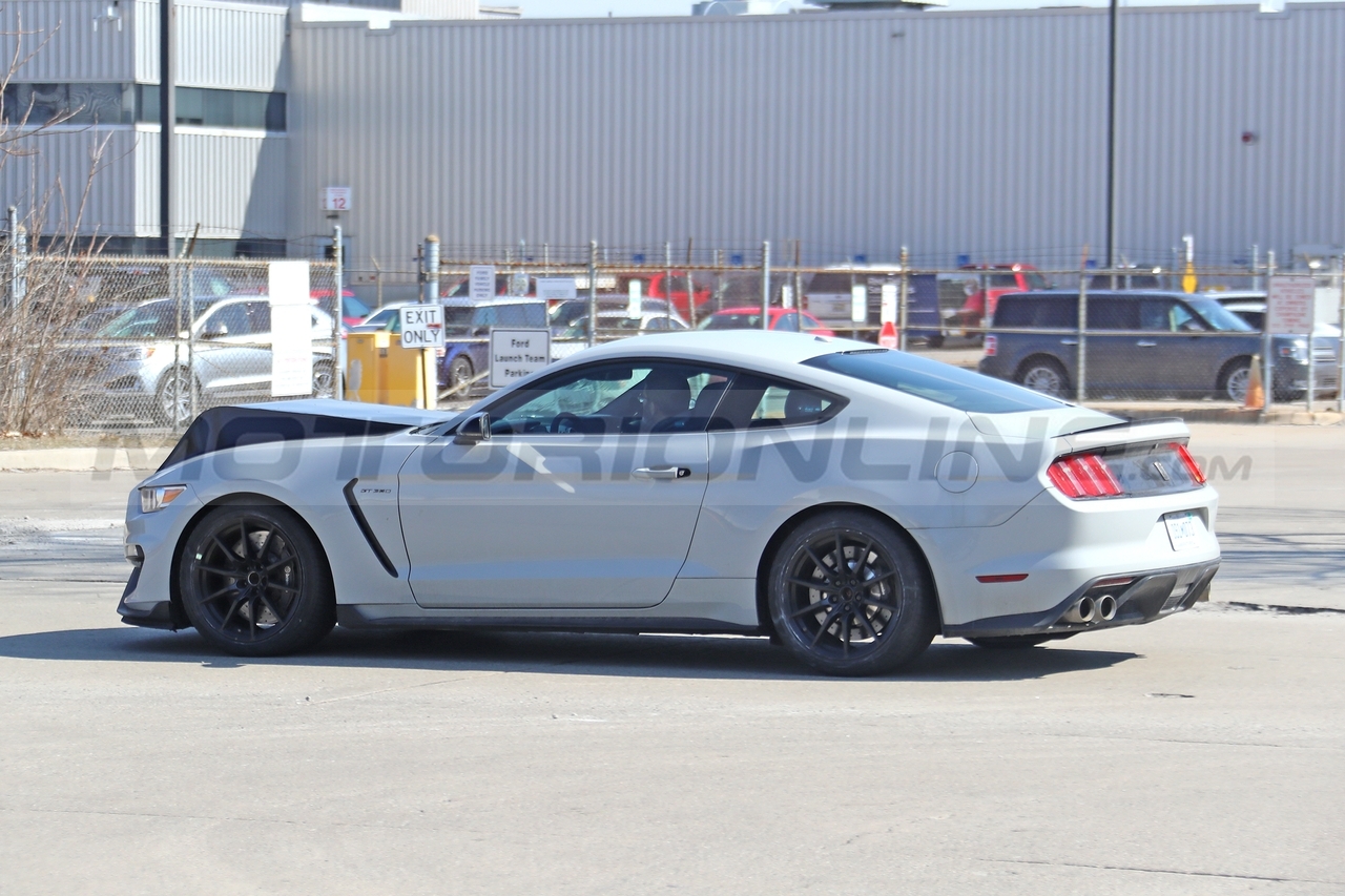 Ford Mustang Shelby GT350 - Foto Spia 07-04-2022