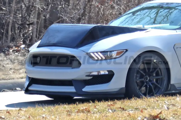 Ford Mustang Shelby GT350 - Foto Spia 07-04-2022 - 12