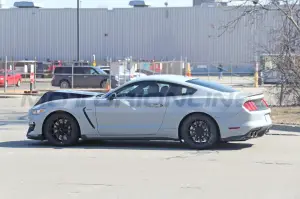 Ford Mustang Shelby GT350 - Foto Spia 07-04-2022 - 15