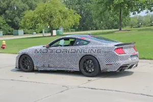 Ford Mustang Shelby GT500 foto spia 23 agosto 2018 - 8