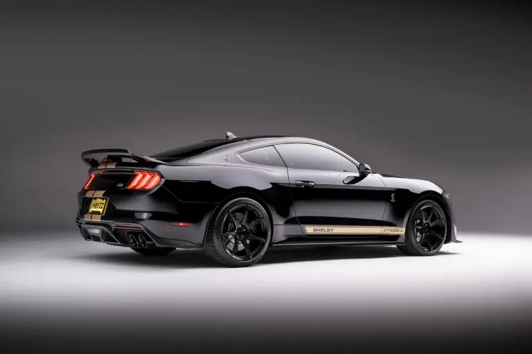 Ford Mustang Shelby GT500-H - Foto - 2