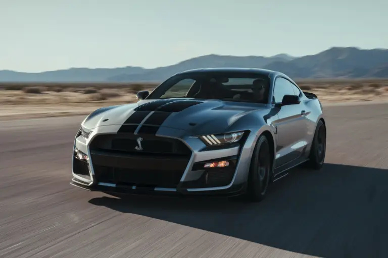 Ford Mustang Shelby GT500  - 49