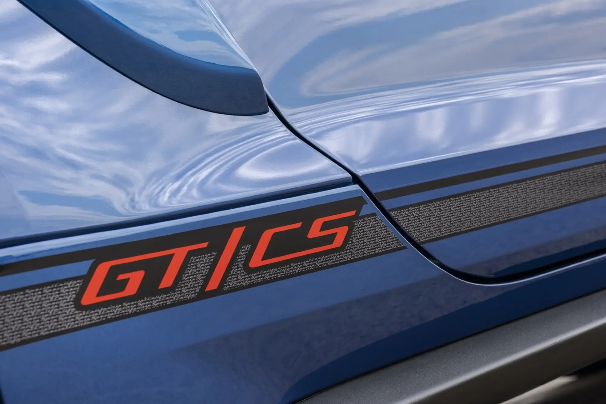 Ford Mustang Stealth Edition e California Special 2022 - 24