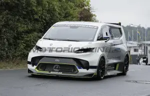 Ford Pro Electric SuperVan - Foto spia 14-09-2022 - 7