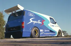 Ford Pro Electric SuperVan - Foto - 3