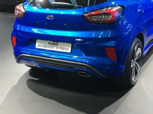 Ford Puma Hybrid - Salone di Francoforte 2019