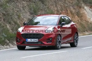 Ford Puma ST - Foto spia 20-2020