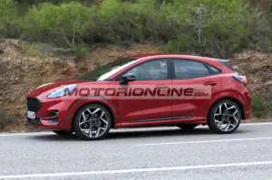Ford Puma ST - Foto spia 20-2020