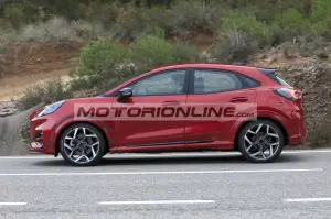 Ford Puma ST - Foto spia 20-2020
