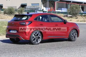 Ford Puma ST - Foto spia 20-2020