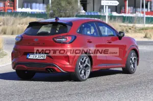 Ford Puma ST - Foto spia 20-2020