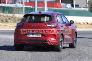 Ford Puma ST - Foto spia 20-2020