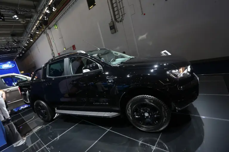 Ford Ranger Black Edition - Salone di Francoforte 2017 - 4