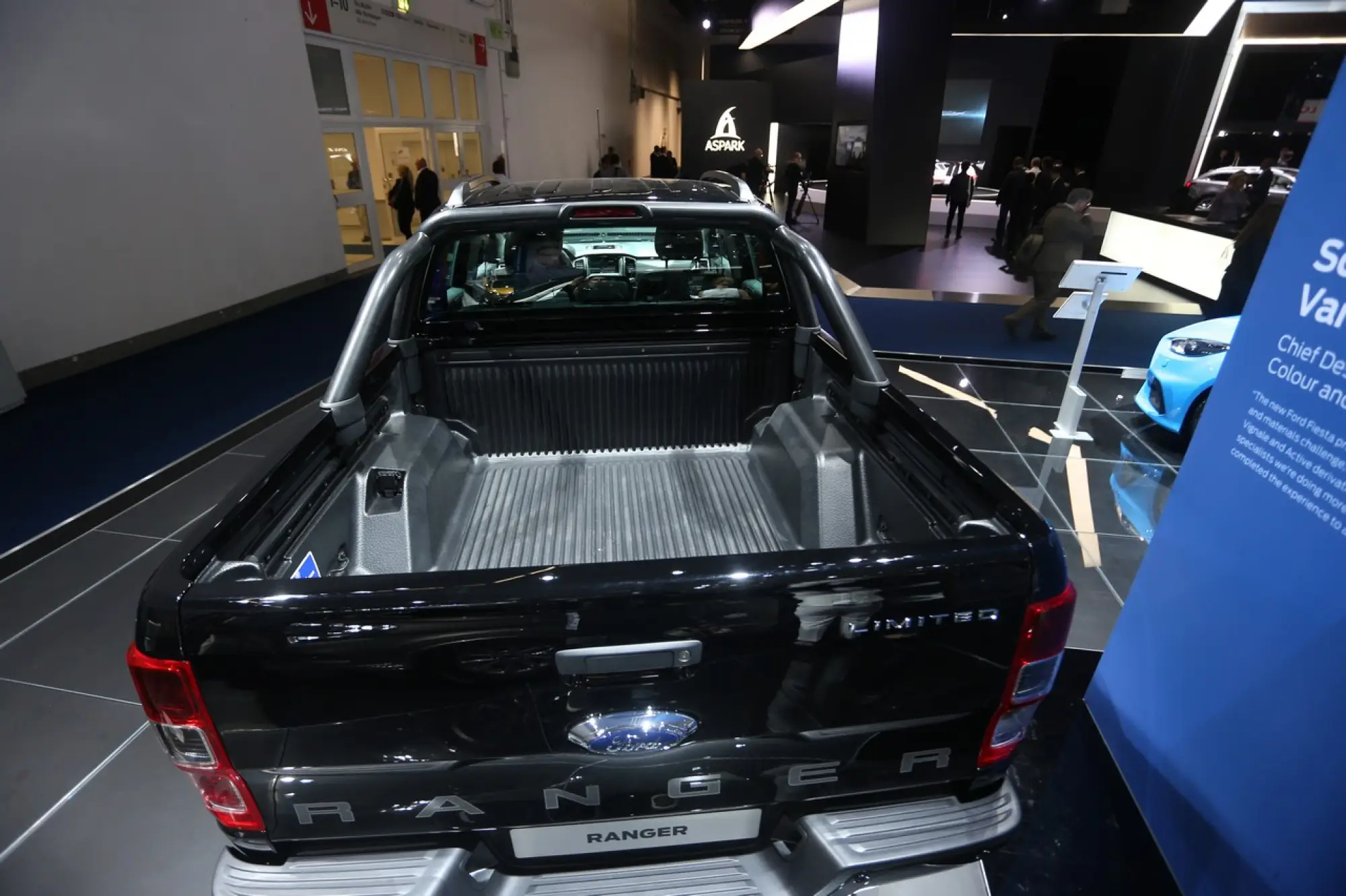 Ford Ranger Black Edition - Salone di Francoforte 2017 - 9