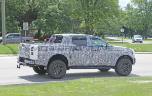 Ford Ranger Raptor 2023 - Foto spia 02-07-2021