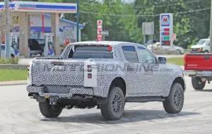 Ford Ranger Raptor 2023 - Foto spia 02-07-2021
