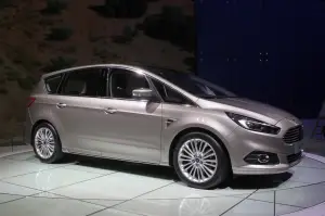 Ford S-Max - Salone di Parigi 2014