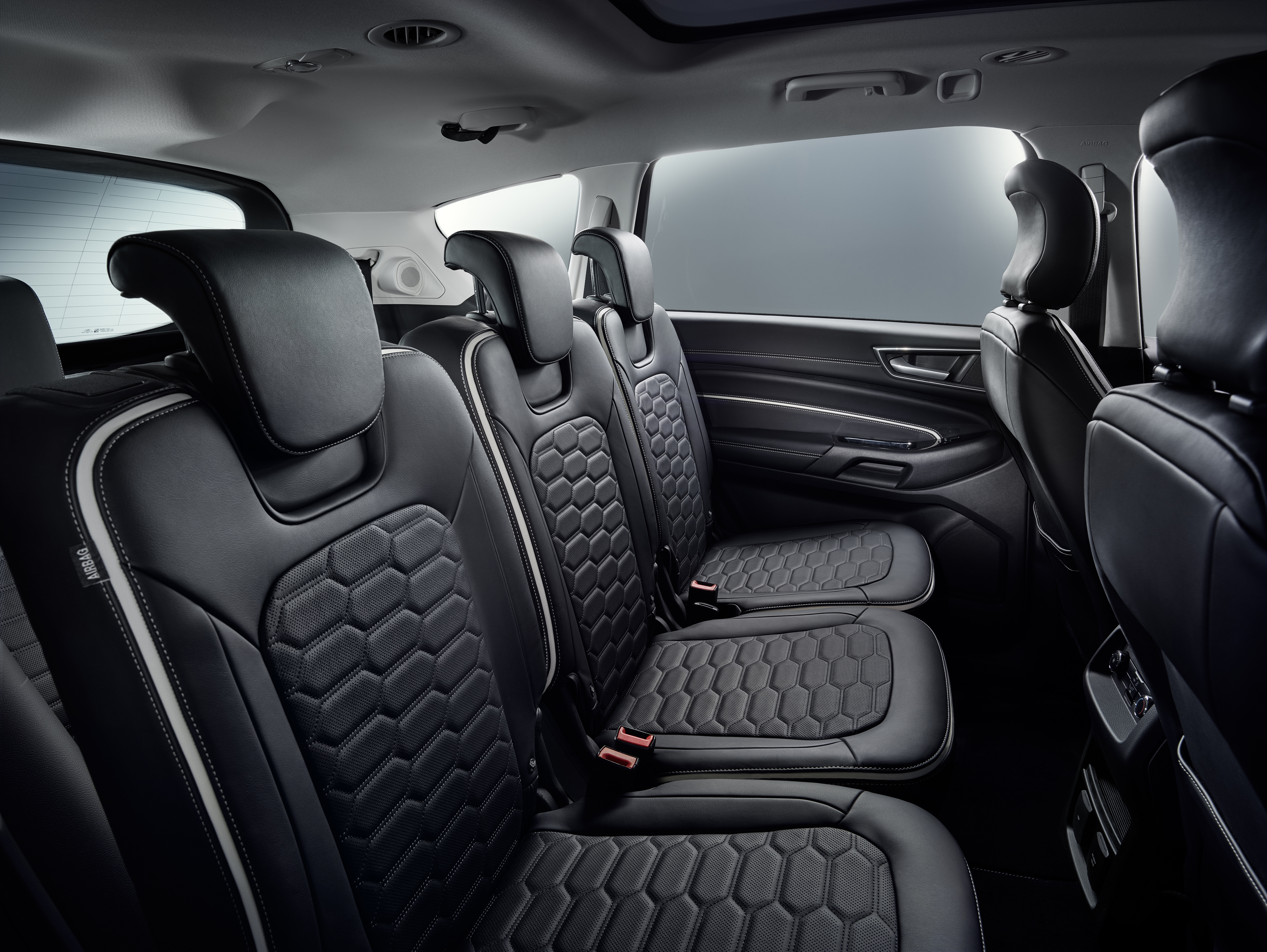 Ford S-Max Vignale - Foto 9 di 10 Ford S-Max Vignale - Foto 9 di 10