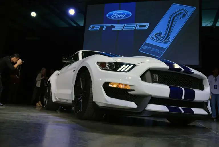 Ford Shelby GT350 Mustang MY 2015 - 63