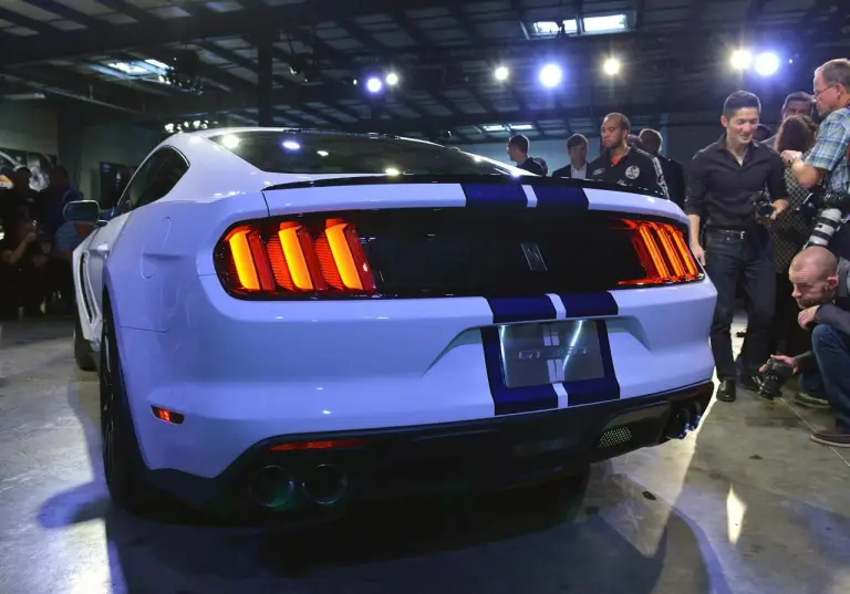 Ford Shelby GT350 Mustang MY 2016 - 2
