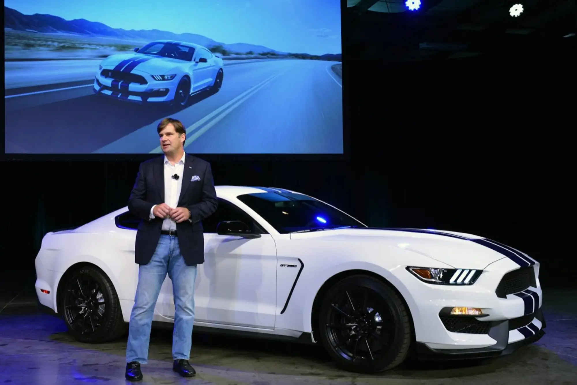Ford Shelby GT350 Mustang MY 2016 - 19