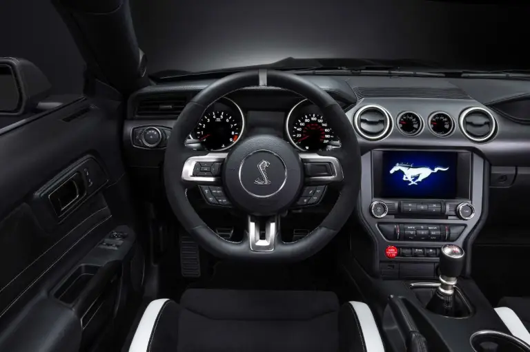 Ford Shelby GT350R Mustang Detroit 2015 - 1